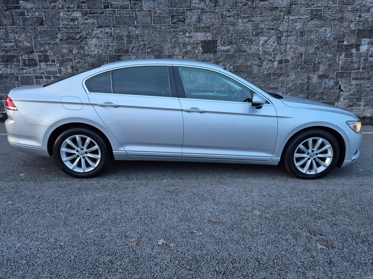 2016 VW Passat 2.0Tdi Comfortline, finance, tradei - Image 2