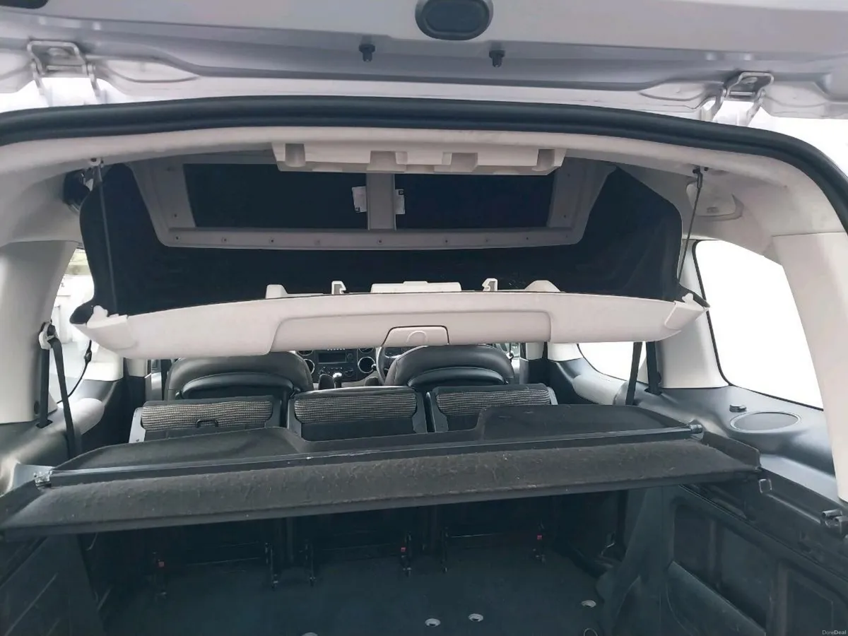 2012 Peugeot Partner Tepee - Image 3