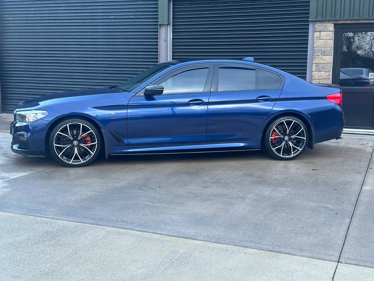BMW 5-Series 2018 520d M-Soort - Image 3