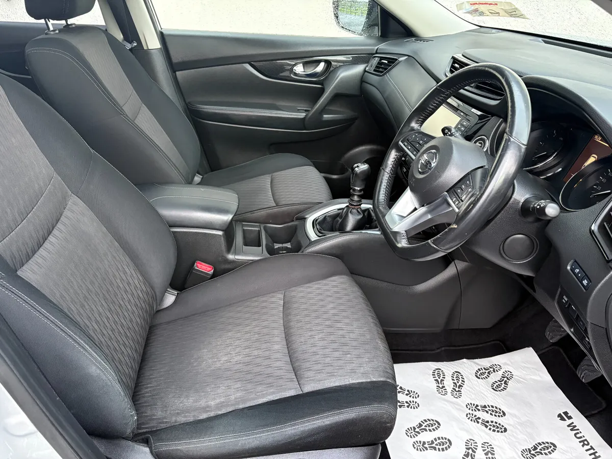 202 Nissan X-Trail 1.7 DSL SV Premium 7 Seat - Image 5