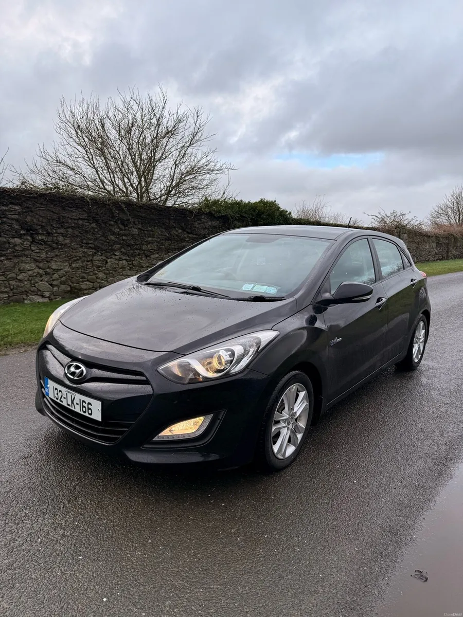 2013 Hyundai i30 Deluxe New NCT - Image 2