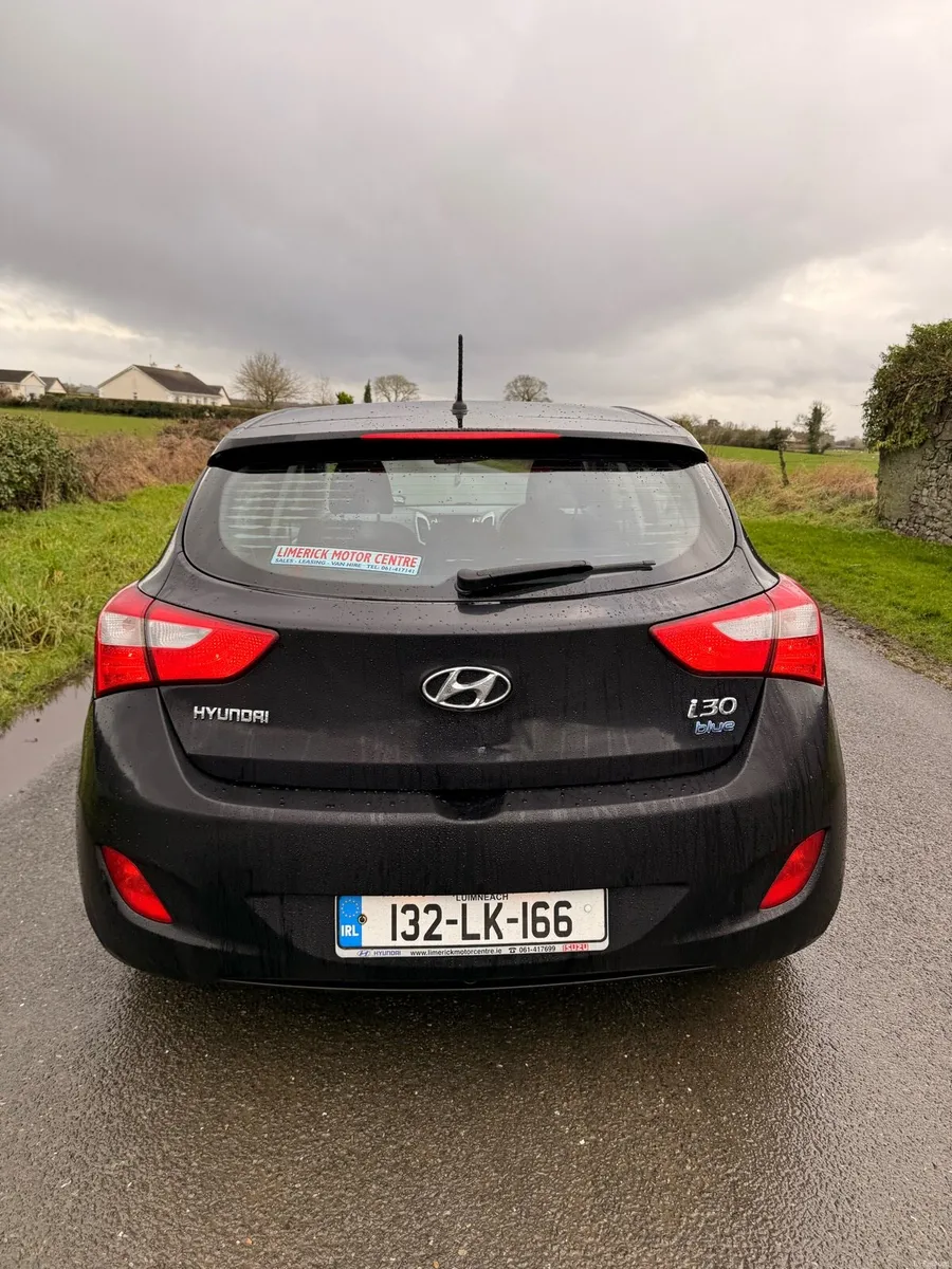 2013 Hyundai i30 Deluxe New NCT - Image 4