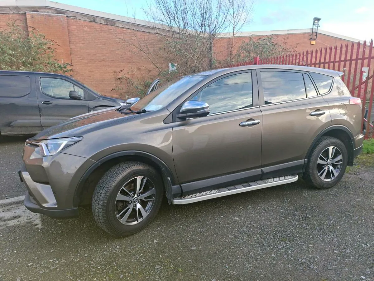 Toyota Rav4 - Image 1