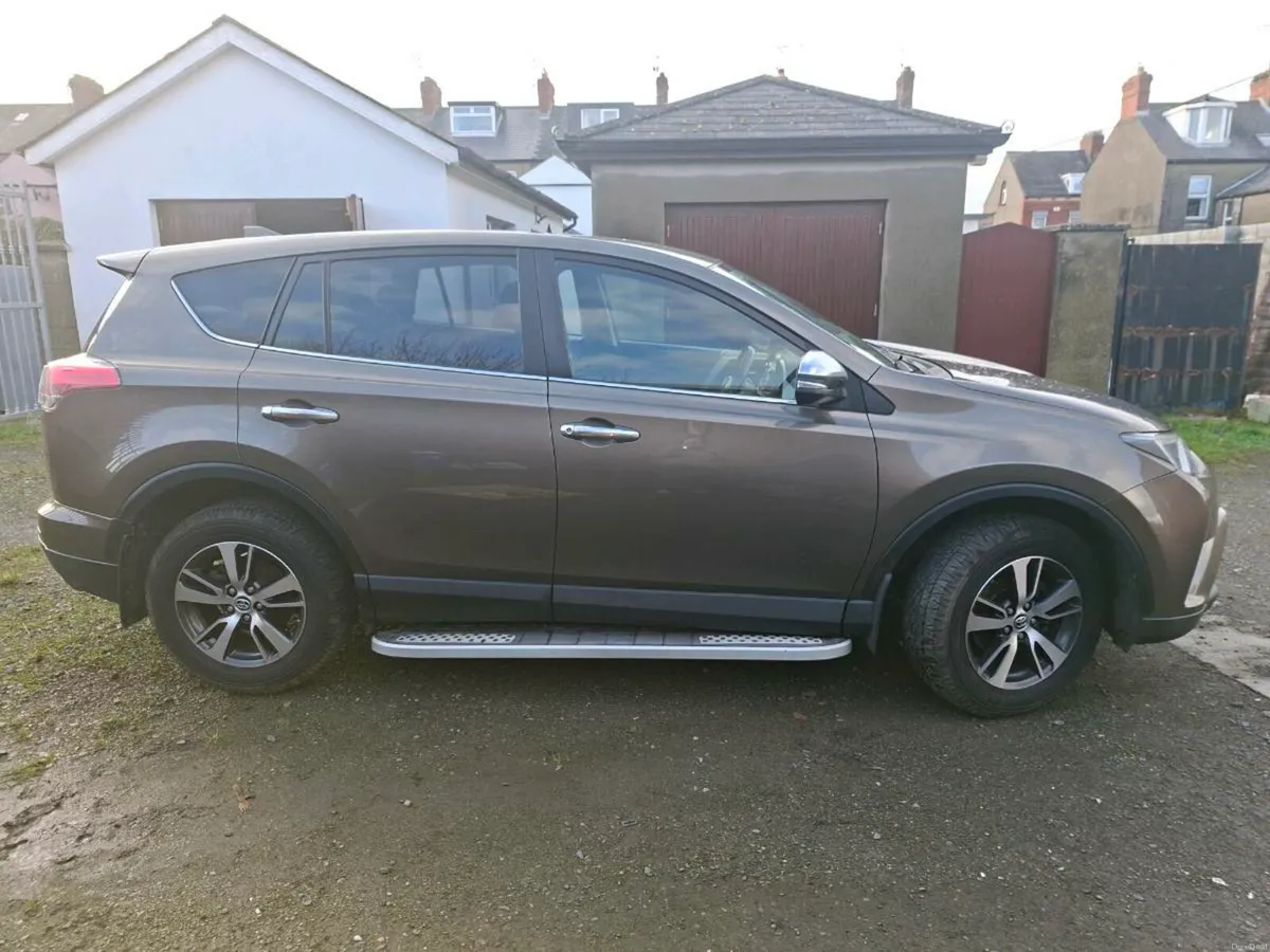 Toyota Rav4 - Image 3