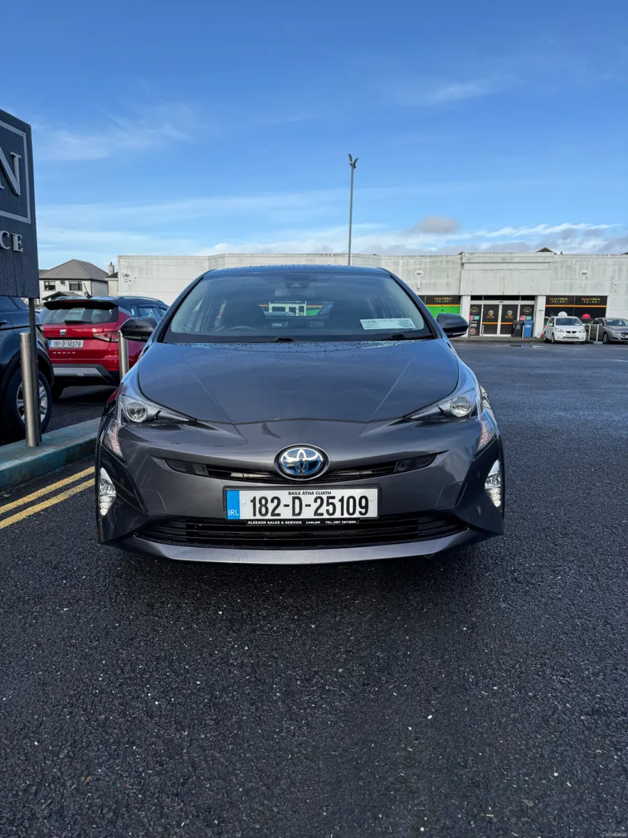 182 Toyota Prius Hybrid - *Not Japanese Import - Image 4