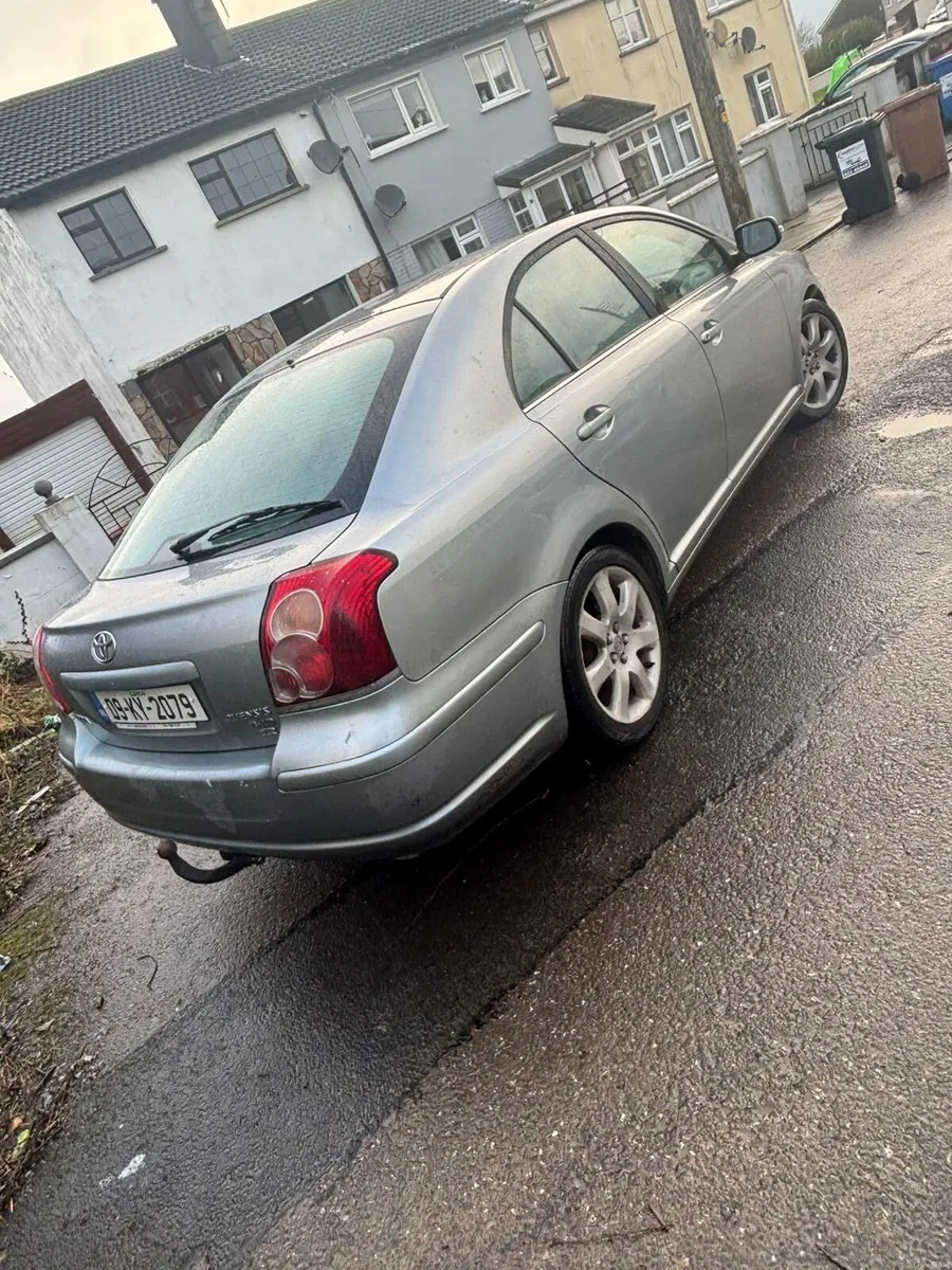 Toyota avensis - Image 4