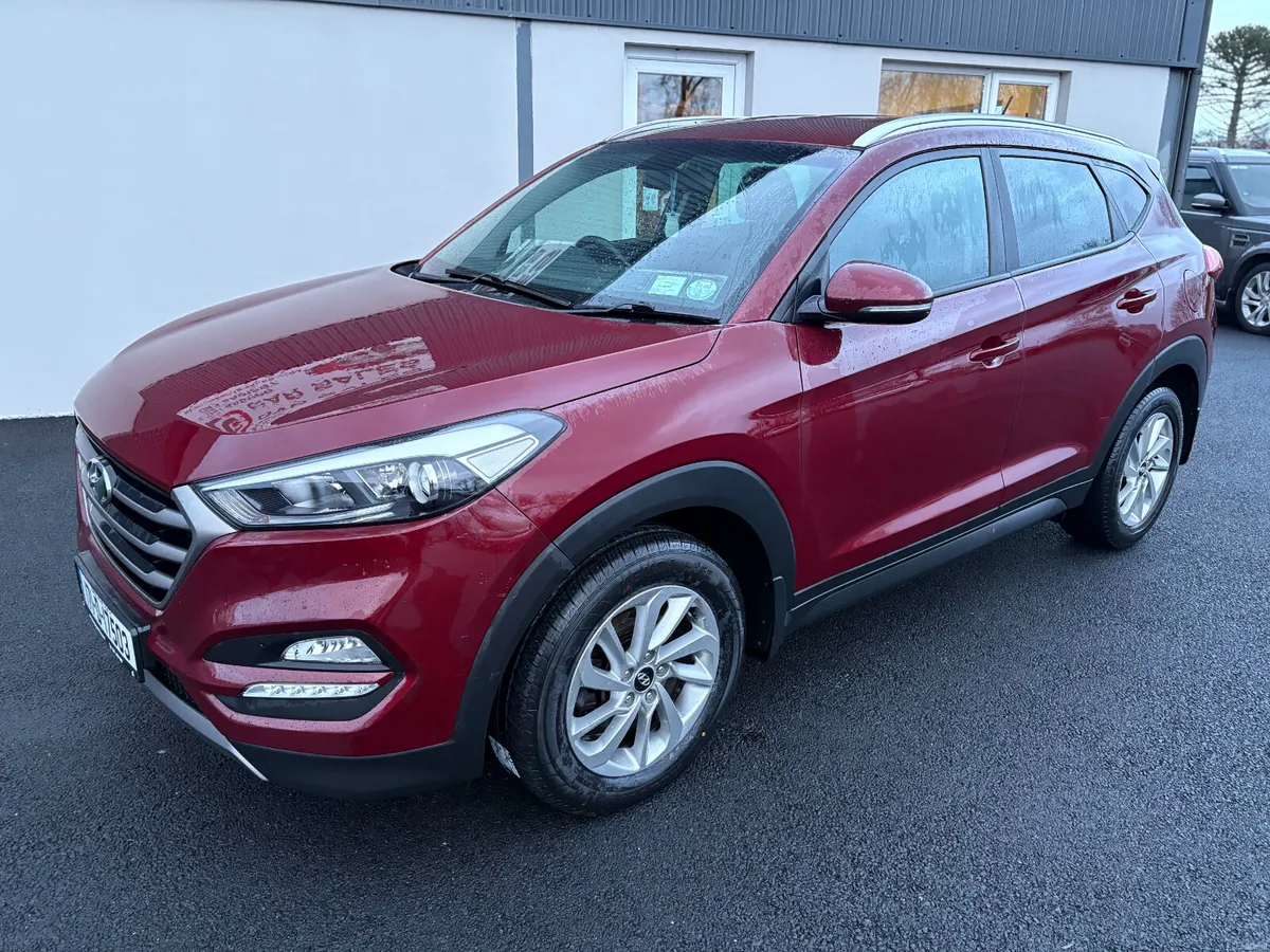 171 Hyundai Tucson 1.7 CRDI Comfort Plus - Image 2