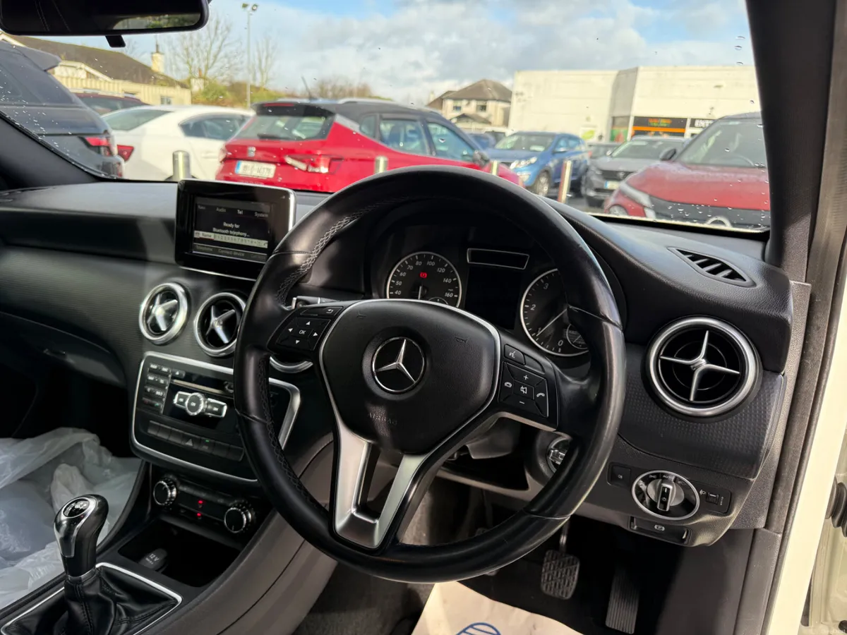 132 Mercede A180 CDi 1.5 Diesel Manual - Image 4