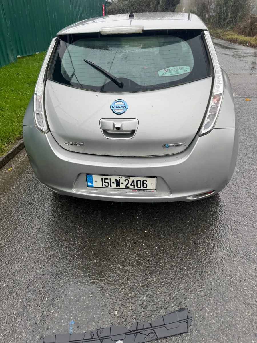 Nissan Leaf 2015 - Image 2