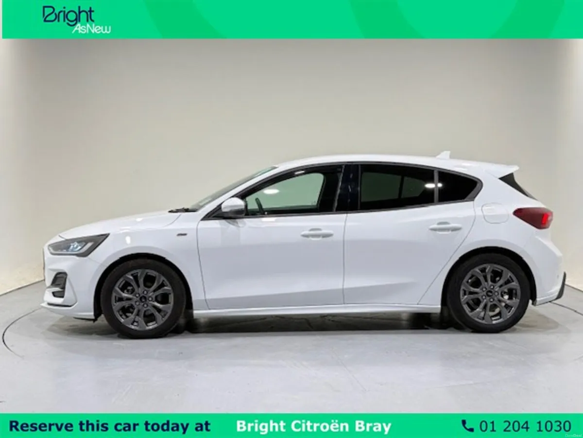 Ford Focus ST-LINE 5DR 1.0T 125 MHEV - Image 6