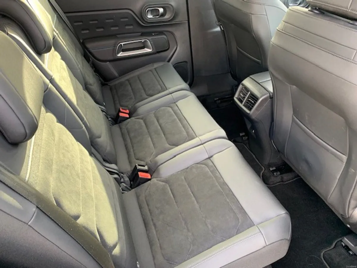 Citroen C5 Aircross MAX EDITION BLUEHDI 130 EAT8 M - Image 4