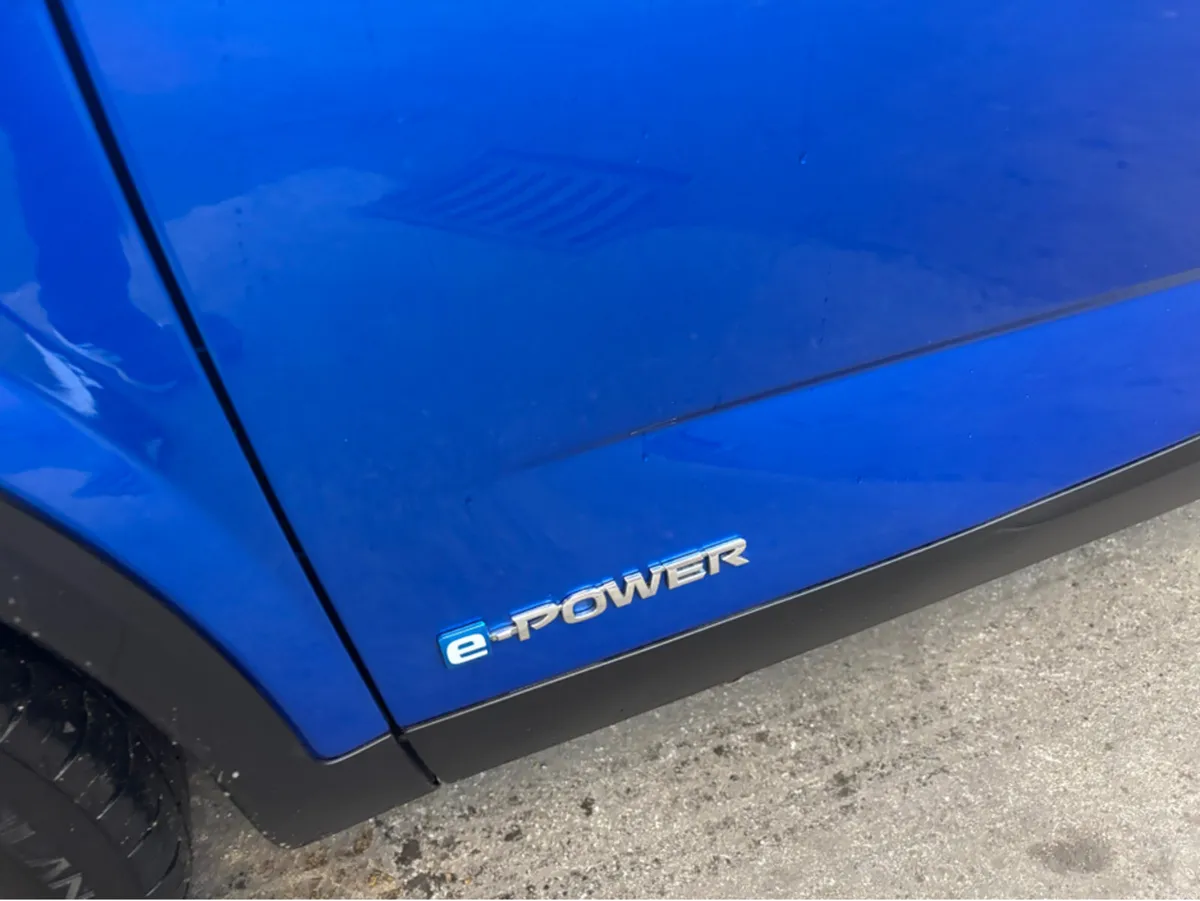 Nissan Qashqai EPOWER SV PREMIUM GR R RR 4DR AUTO - Image 2
