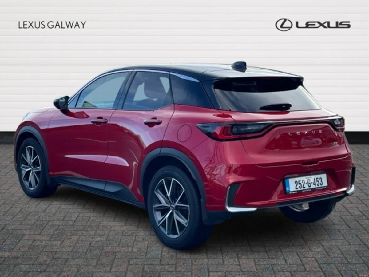 Lexus LBX 1.5H EMOTION // Heated Mirrors // Power - Image 2