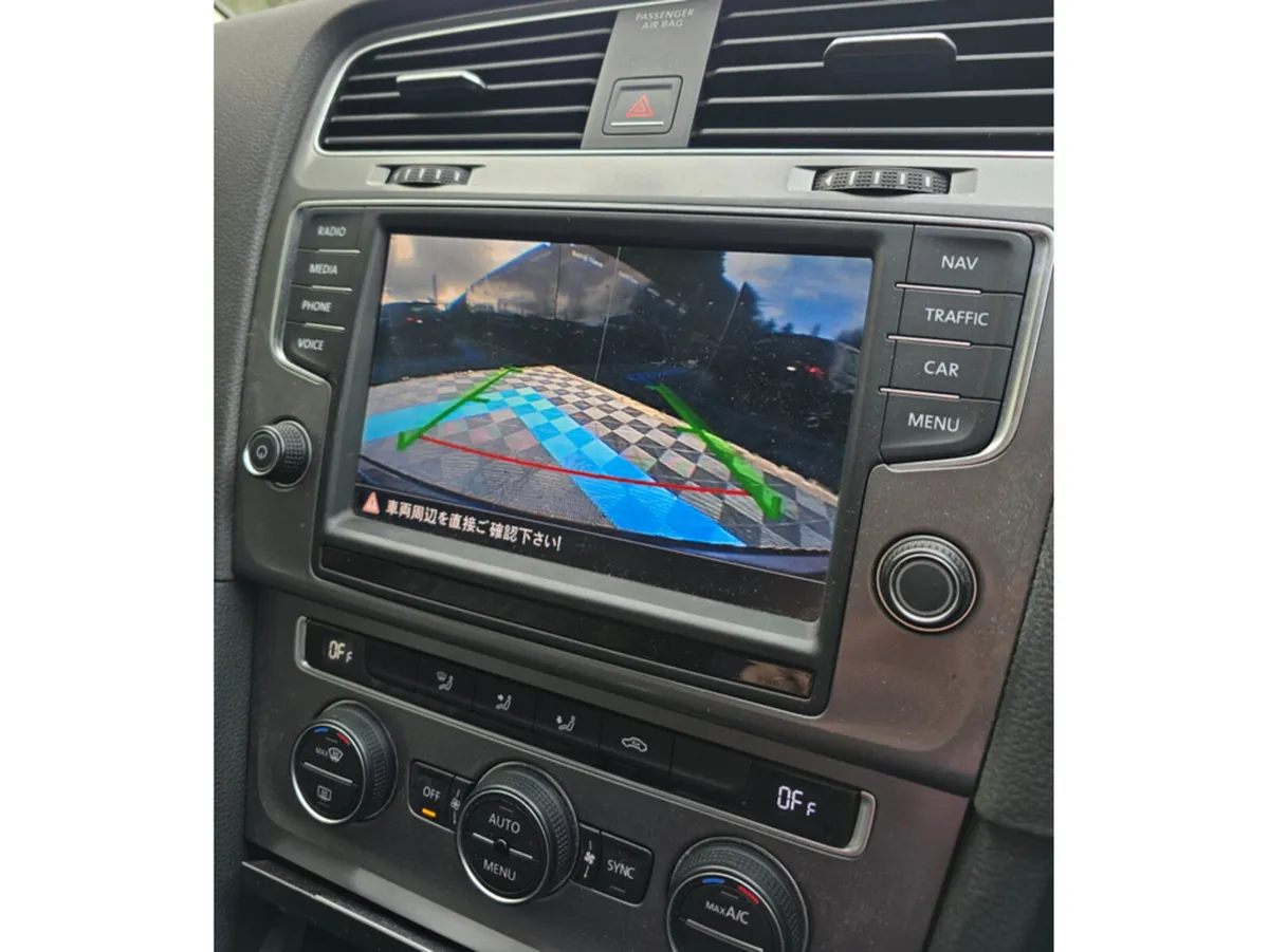 Volkswagen Golf 1.2 TSI AUT0 LOW MILEAGE - Image 4