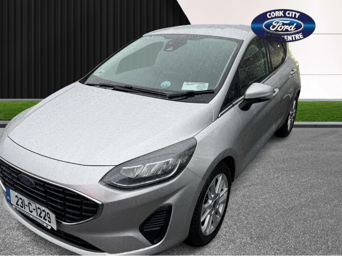 Ford Fiesta TITANIUM 1.0T 100 S6.2 M6 4DR - Image 2