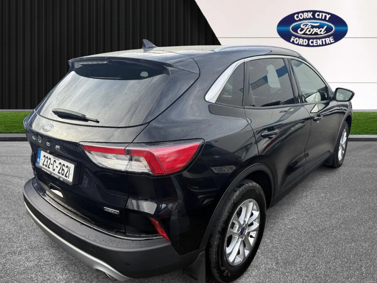 Ford Kuga TITANIUM 2.5 PHEV 225 S6.2 - Image 2