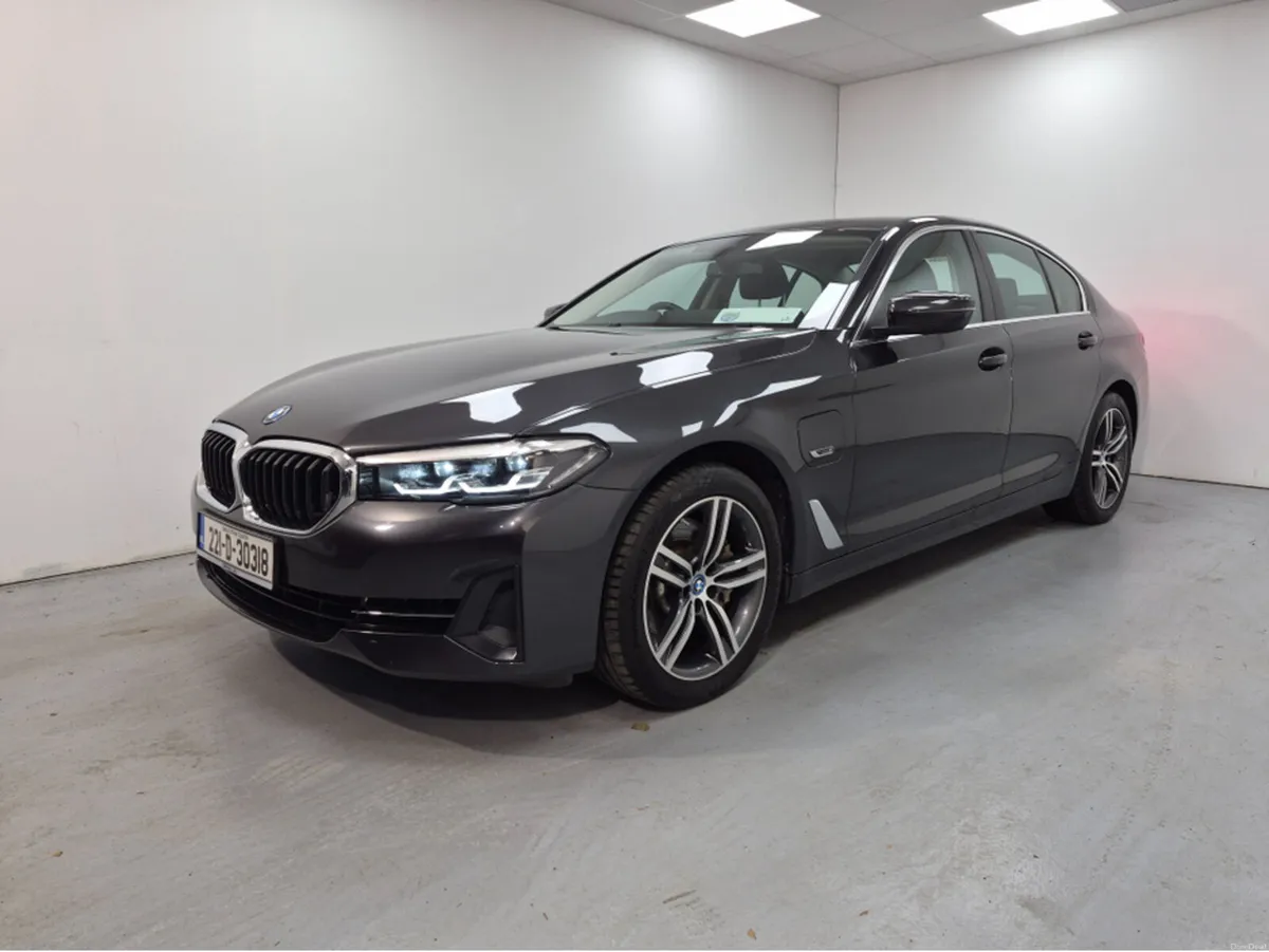 BMW 5-Series 530E HYBRID 5SSE 4DR AUTO SE - Image 2
