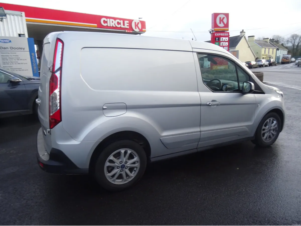Ford Transit Connect 200 LIMITED EDITION TDCI 5 - Image 5