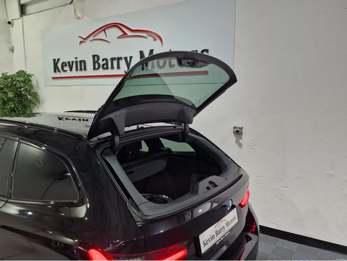 BMW 3-Series 330E TOURING M SPORT (22.3KWH BATTERY - Image 6
