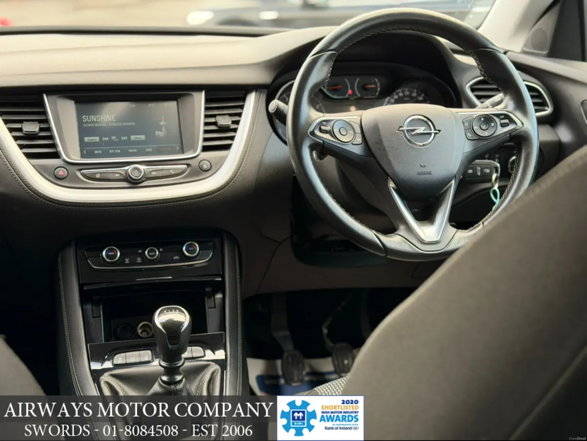 Opel Grandland X SC 1.2 TURBO 5DR - Image 4