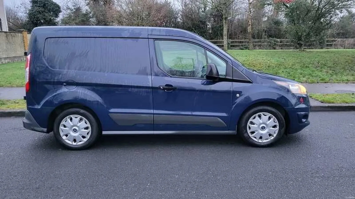 2018 Ford Transit Connect SWB - Image 2