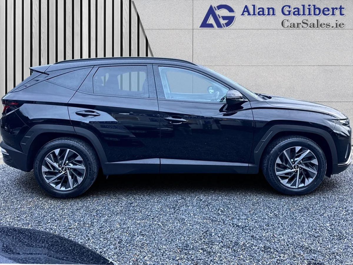Hyundai Tucson 1.6 Diesel  EXECUTIVE - Image 3