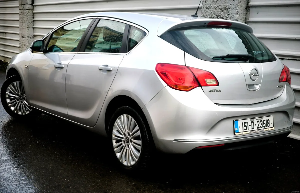 Opel Astra 2015 EXCITE - Image 4