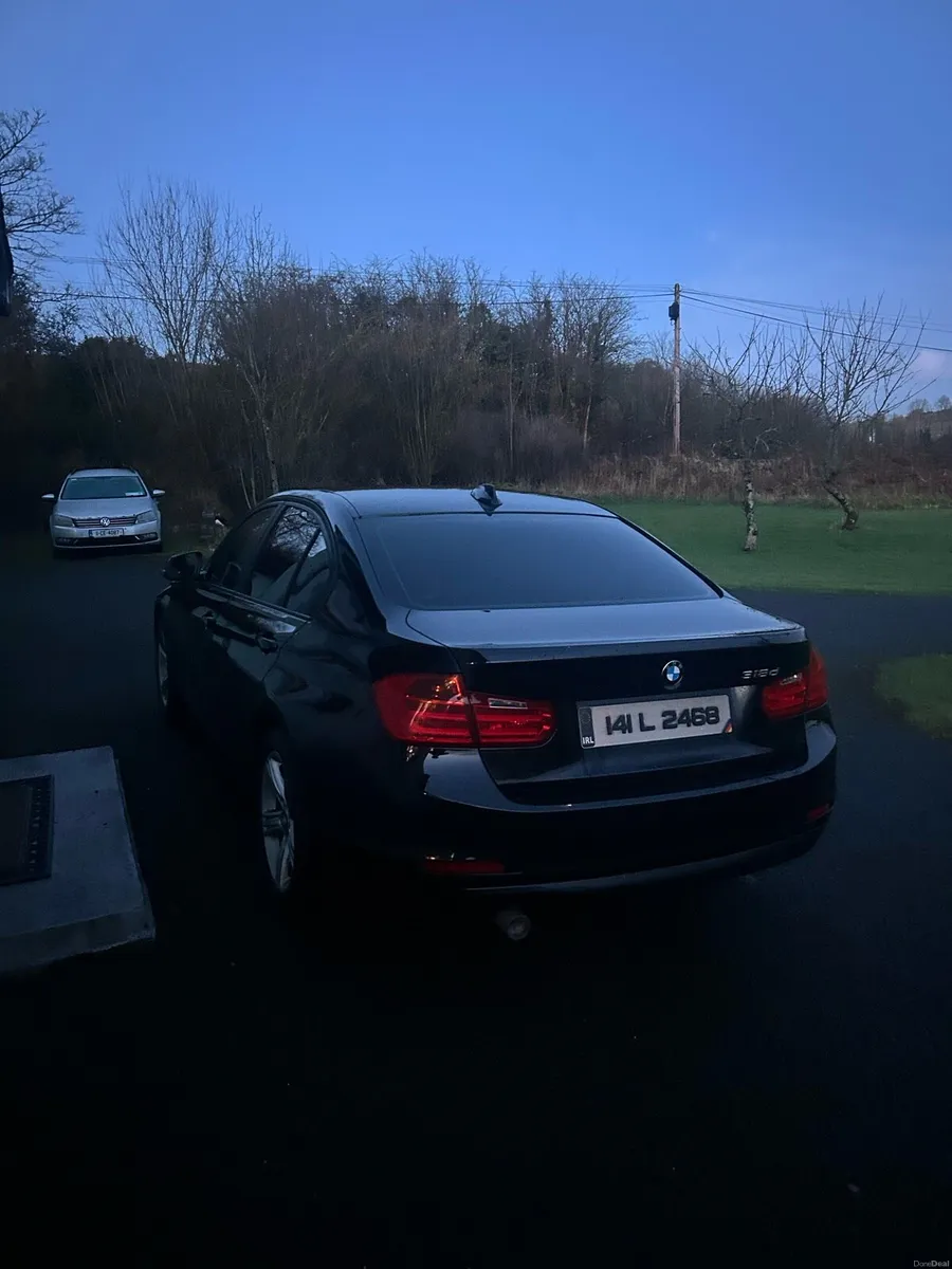 BMW 3 Series F30 2014 136,000KM *LOW MILEAGE* - Image 4