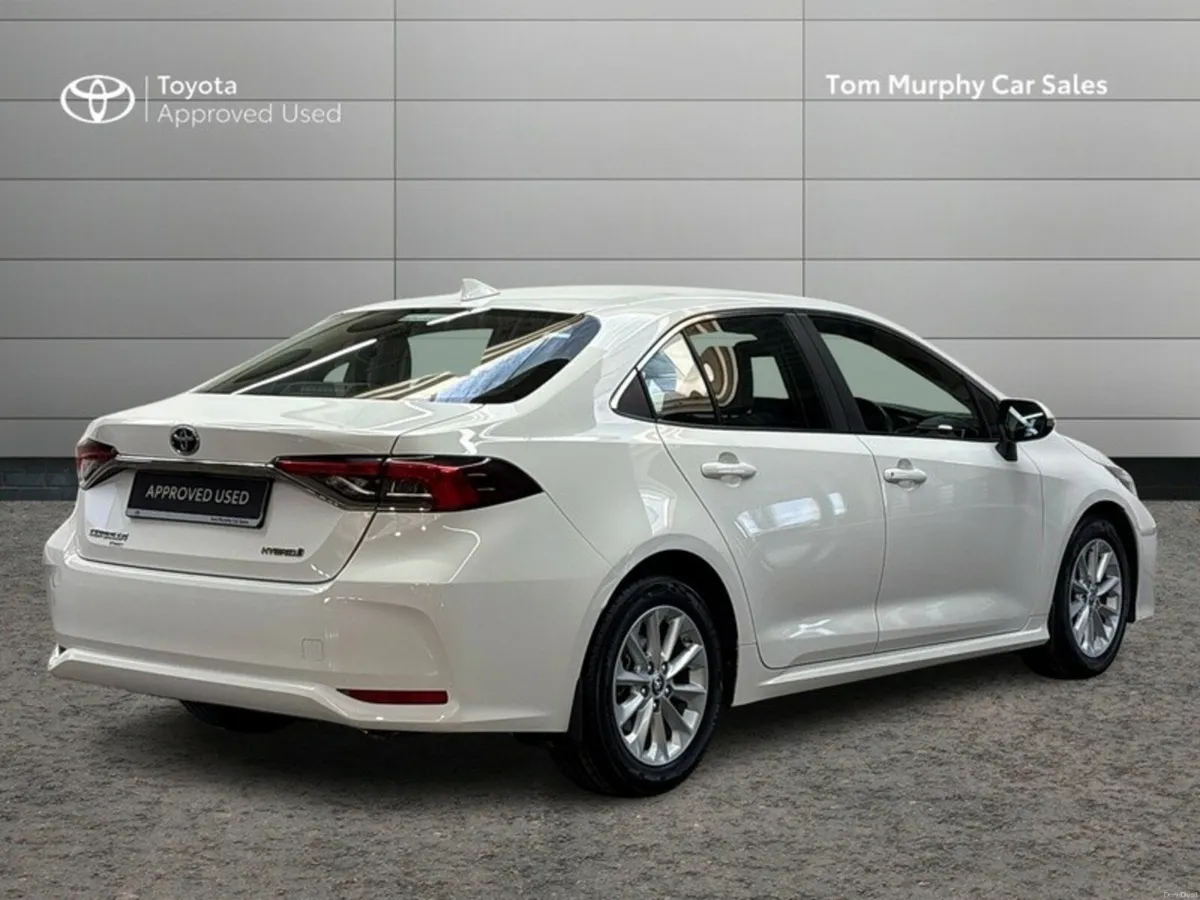 Toyota Corolla LUNA 4DR AUTO - Image 2