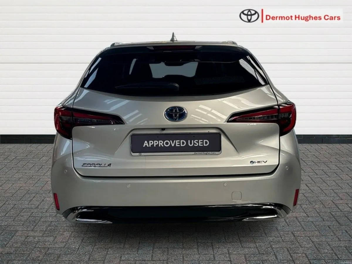 Toyota Corolla T/S SOL HYBRID AUTO - Image 4