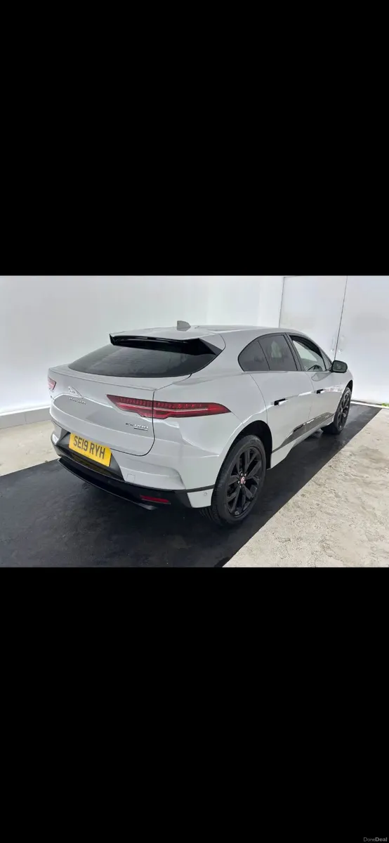 2019 Jaguar i-Pace 294kW EV400 2019 - Image 3