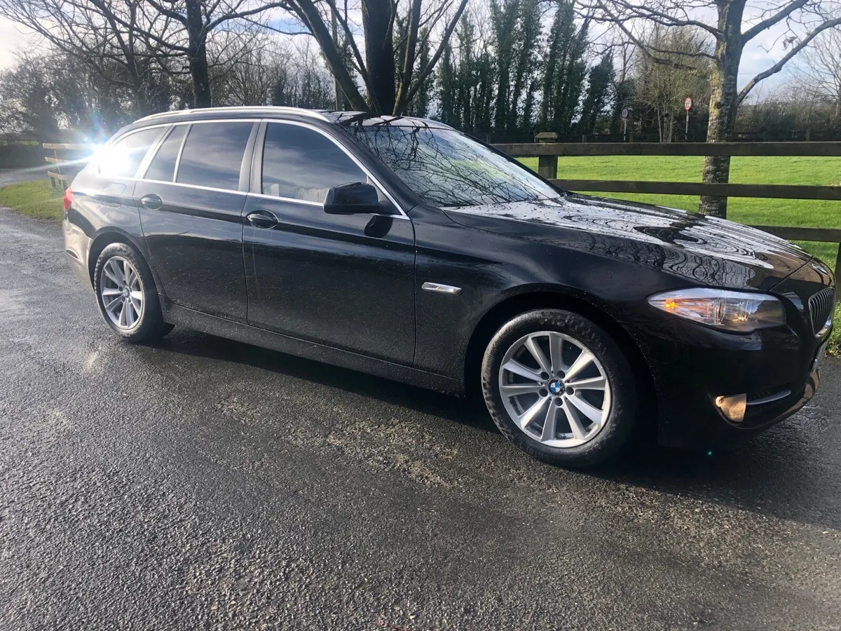BMW 520D TOURING AS NEW FSH NCT &TAX MINT - Image 2