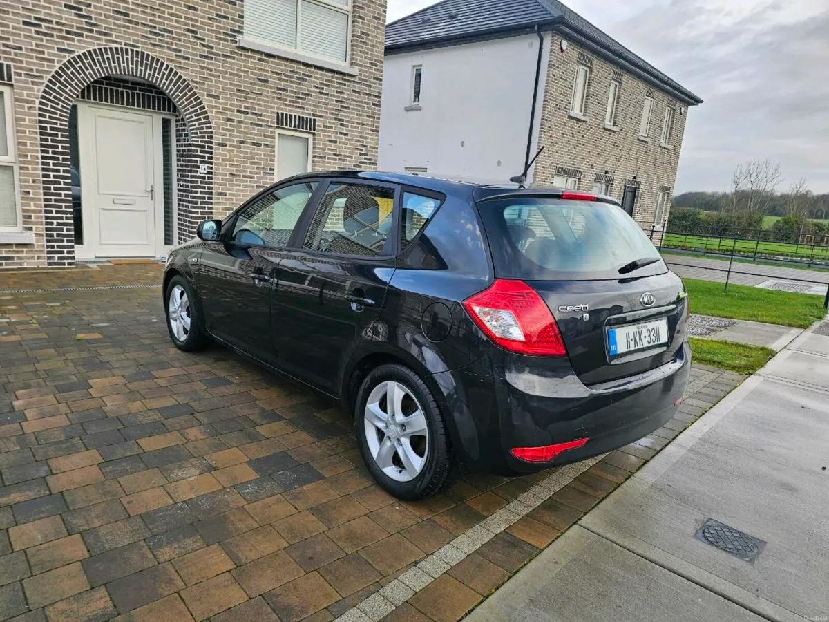 Kia Ceed 1.6 Diesel, ECODYNAMICS, New Nct 04/2017 - Image 4