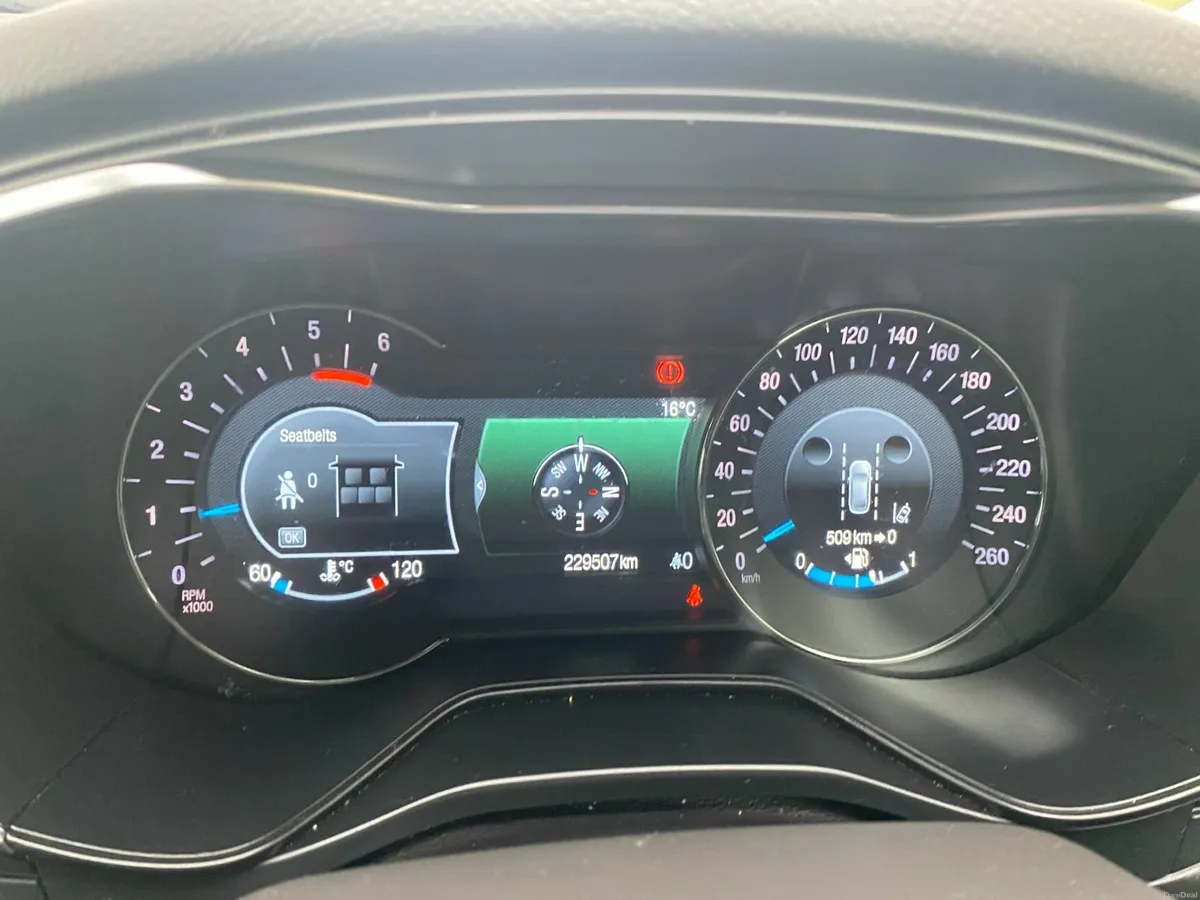 Ford Mondeo 2020 - Image 2