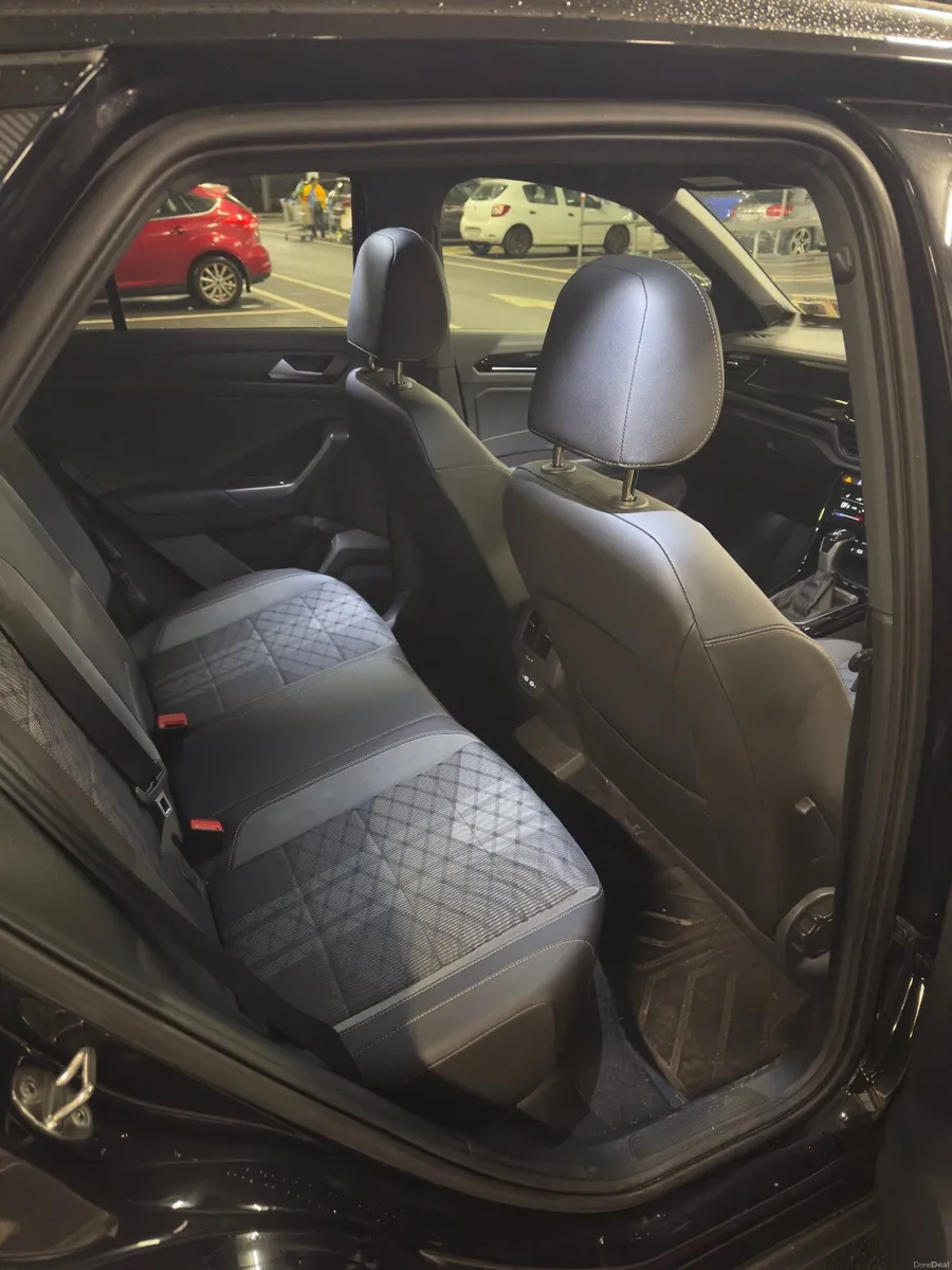 2023 VW T-Roc R-Line Plus DSG - Image 3