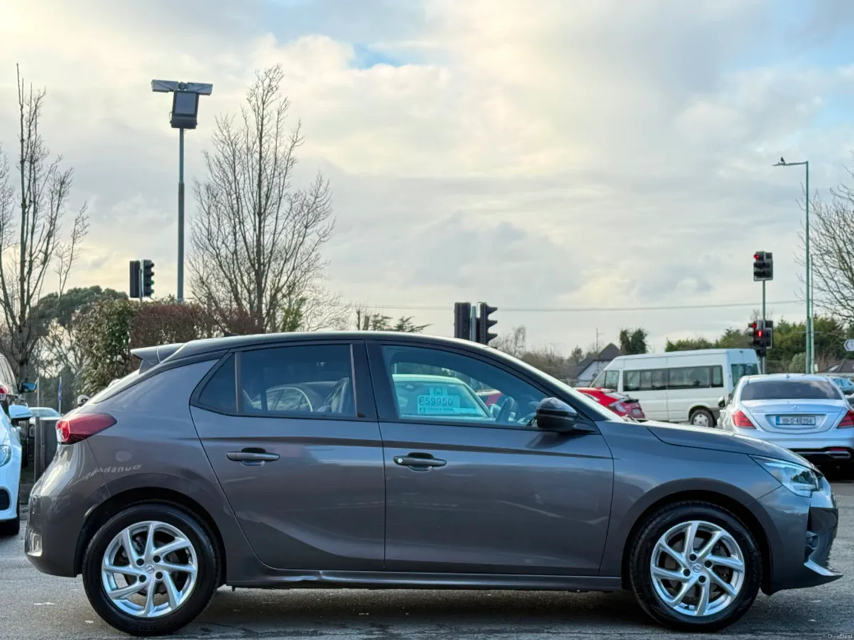 Opel Corsa 1.2 5 DR SRI PREMIUM *HIGH SPEC* - Image 4