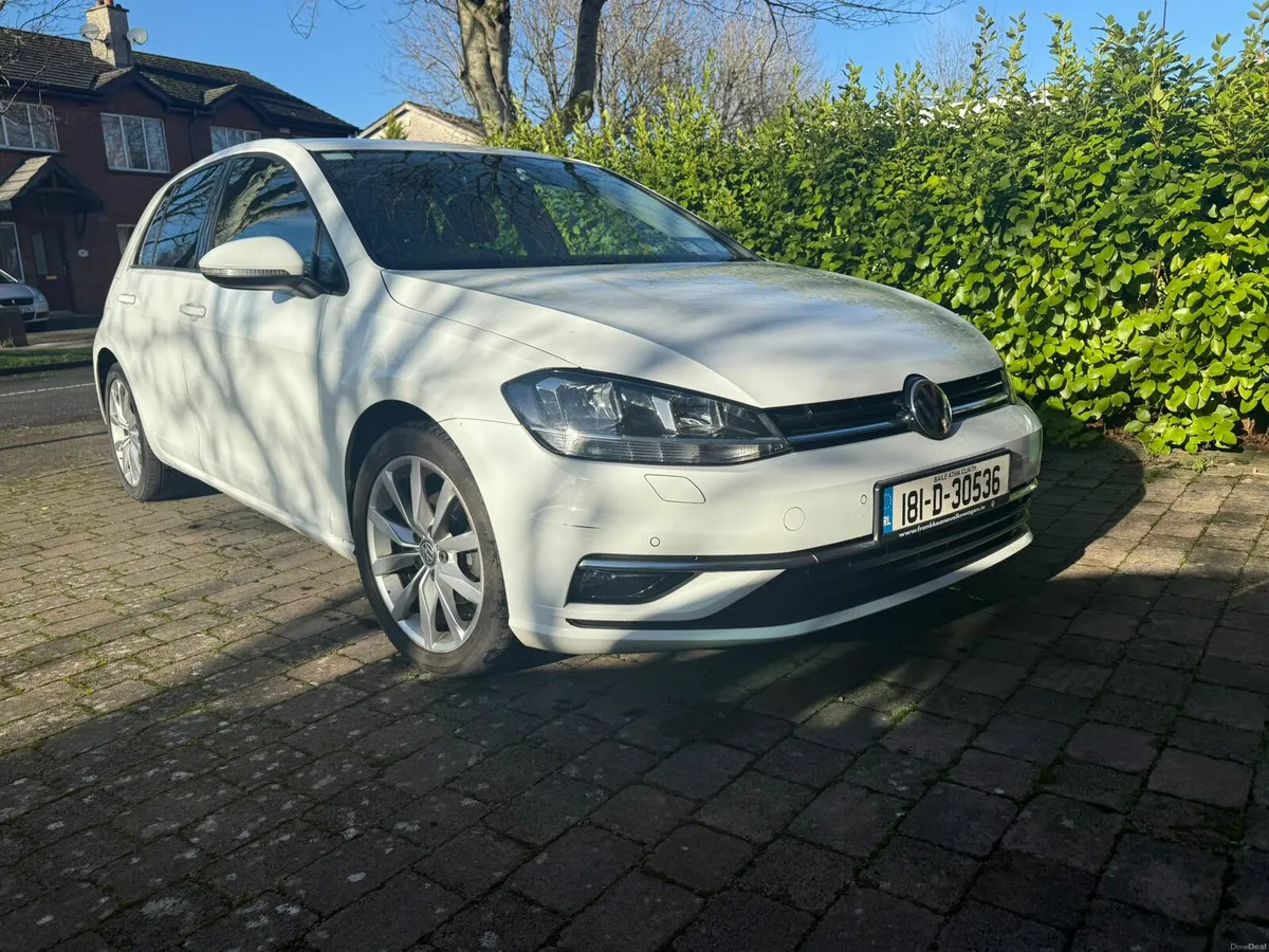Volkswagen golf - Image 1