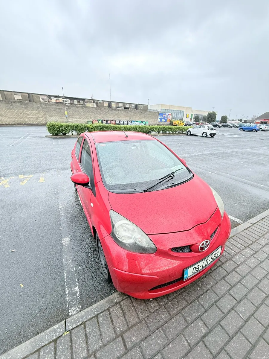 Toyota Aygo 2009 - Image 2