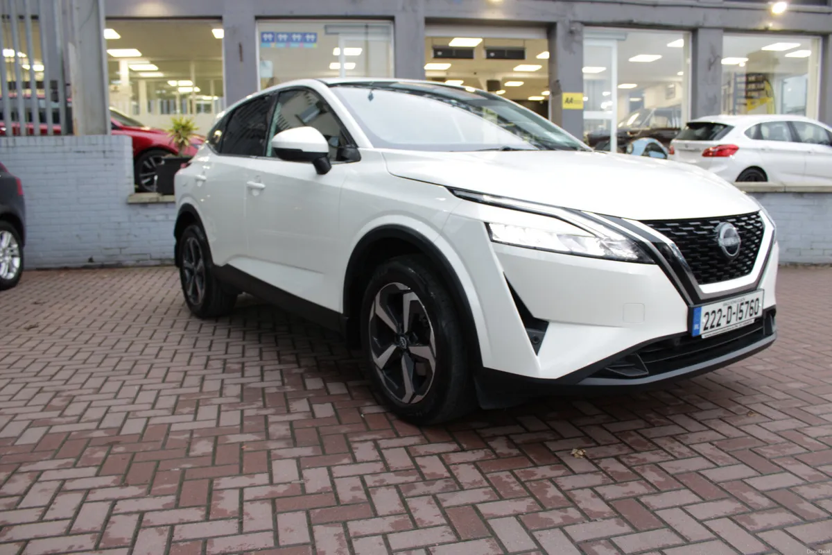 1.3 HYBRID SV PREMIUM EDITION WITH ONLY 37,000 KMS - Image 1