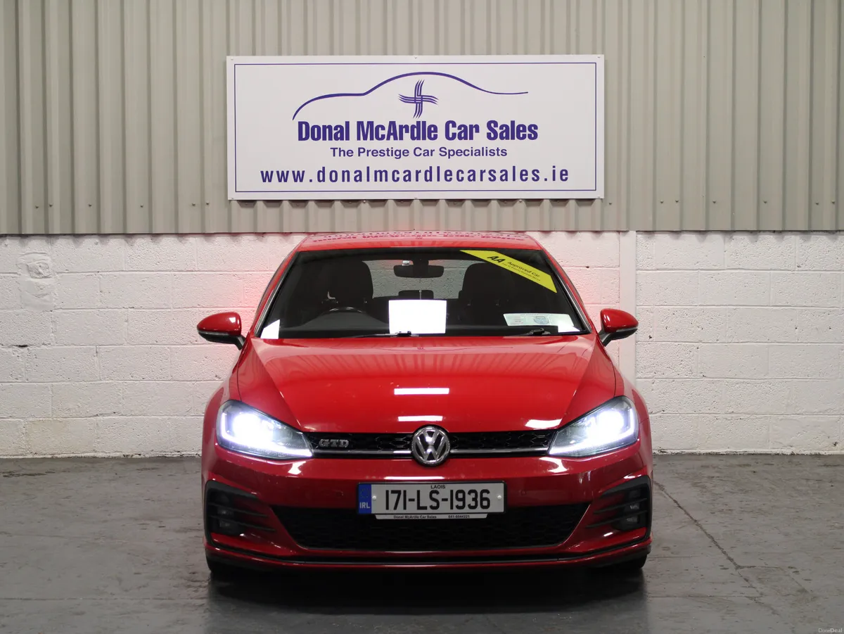 Volkswagen Golf 2017 - Image 2