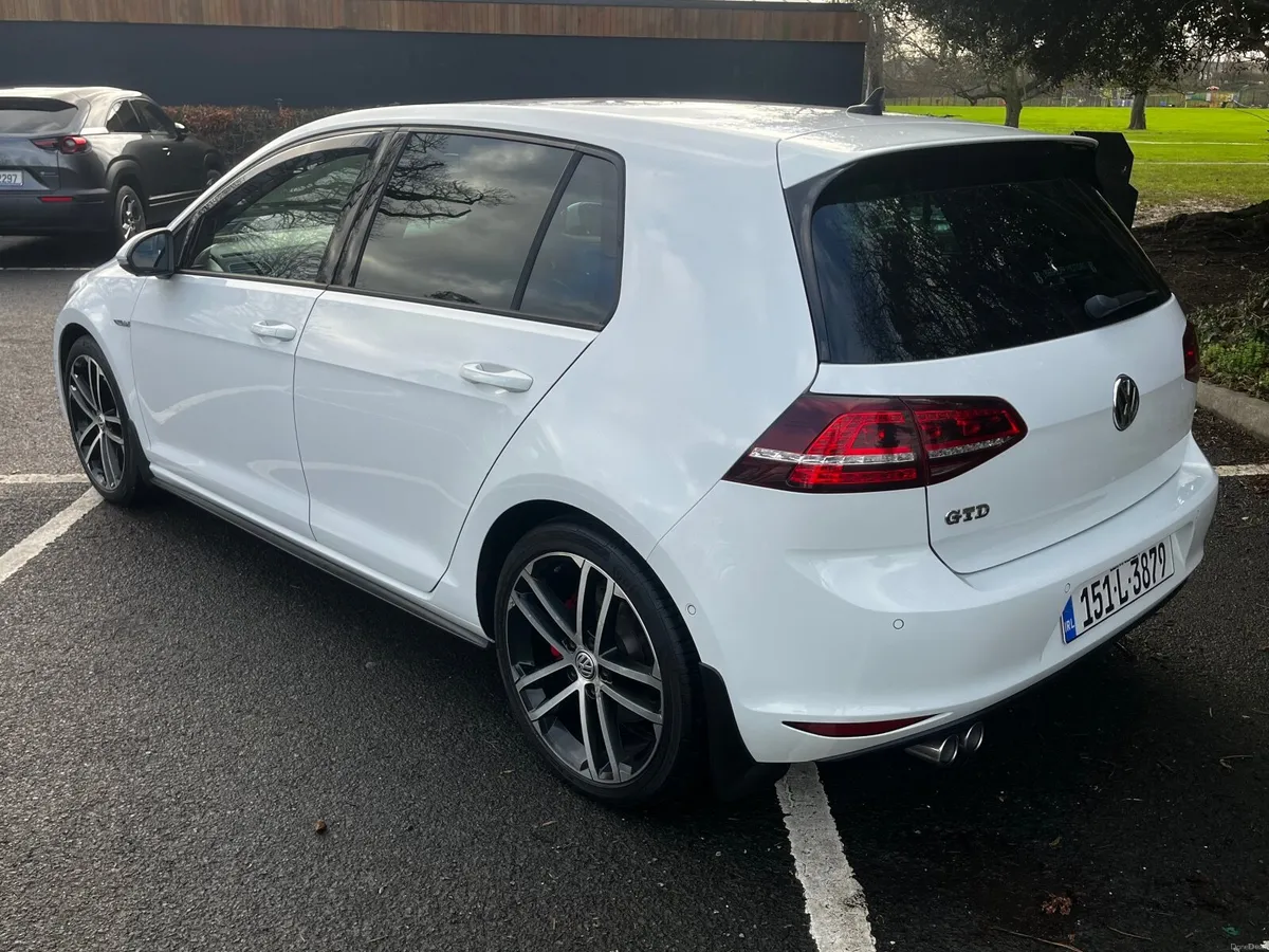 Volkswagen Golf 2015 - Image 3
