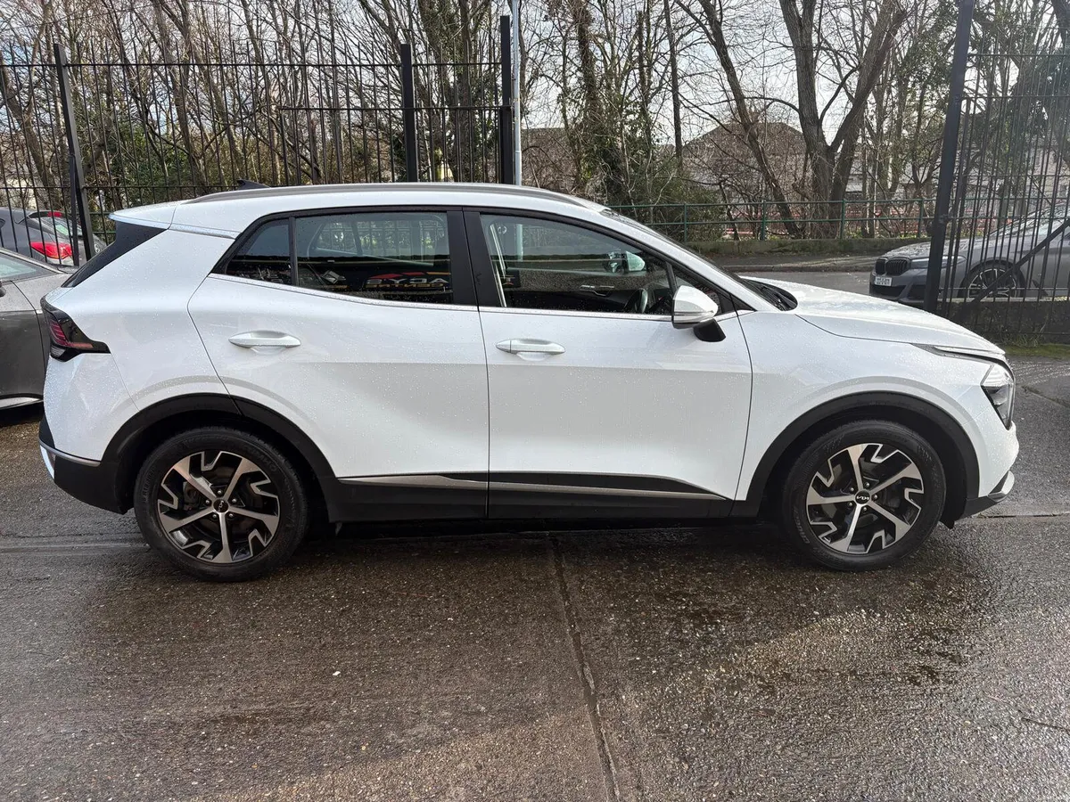 Kia Sportage 2022 1 OWNER IRISH CAR - Image 3