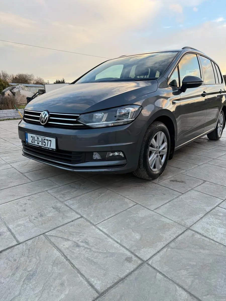 2021 VW Touran 7 seats - Image 1