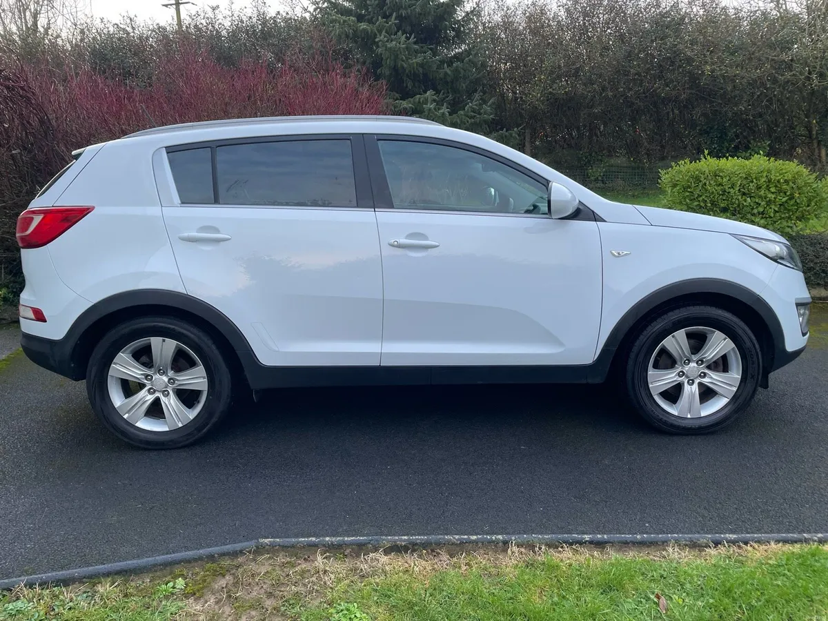 Kia Sportage 1.7 NCT and TAX - Image 3