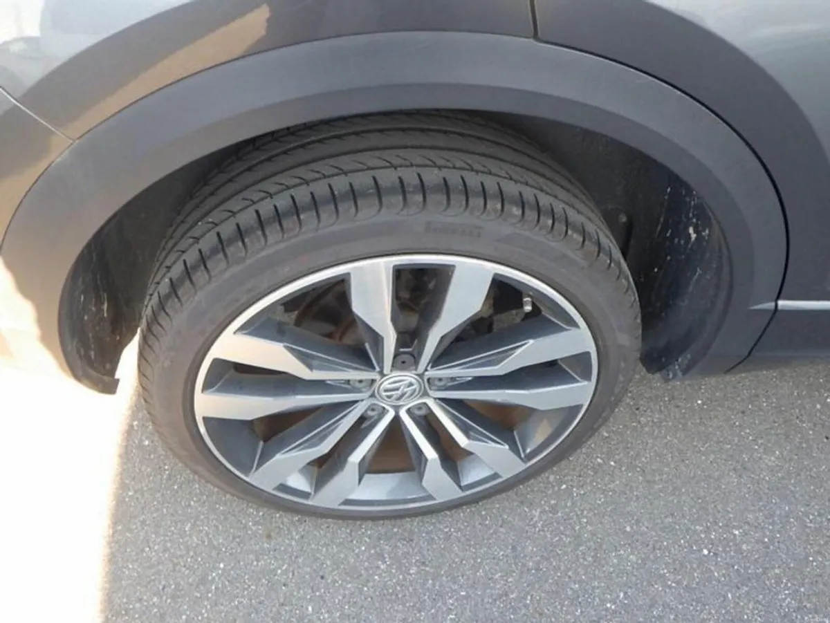 Volkswagen T-Roc TDI R-Line - Image 3