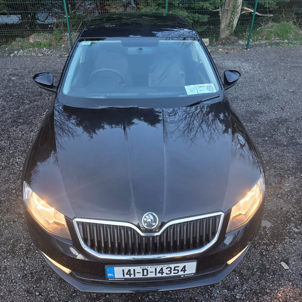 Skoda Octavia 2014 Low Miles - Image 2