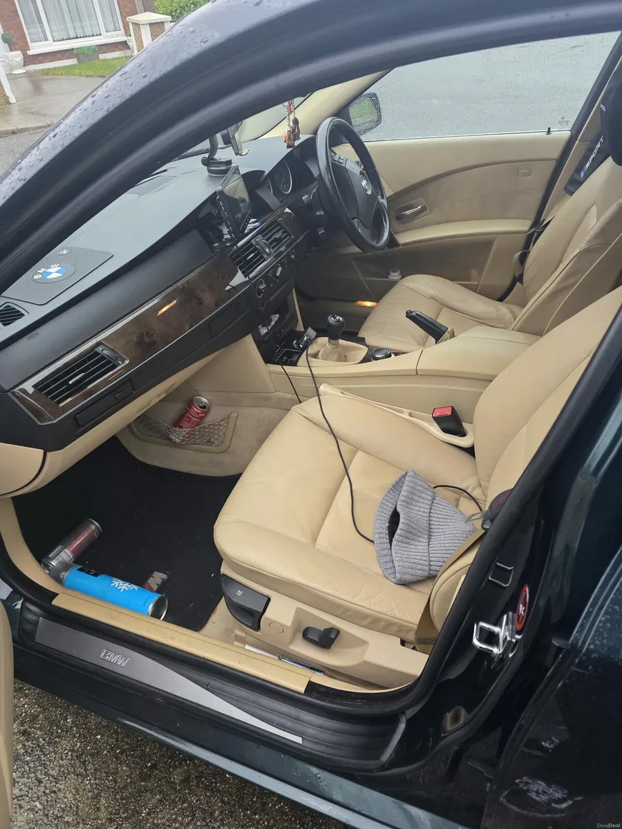 2006 BMW 520D - Image 2