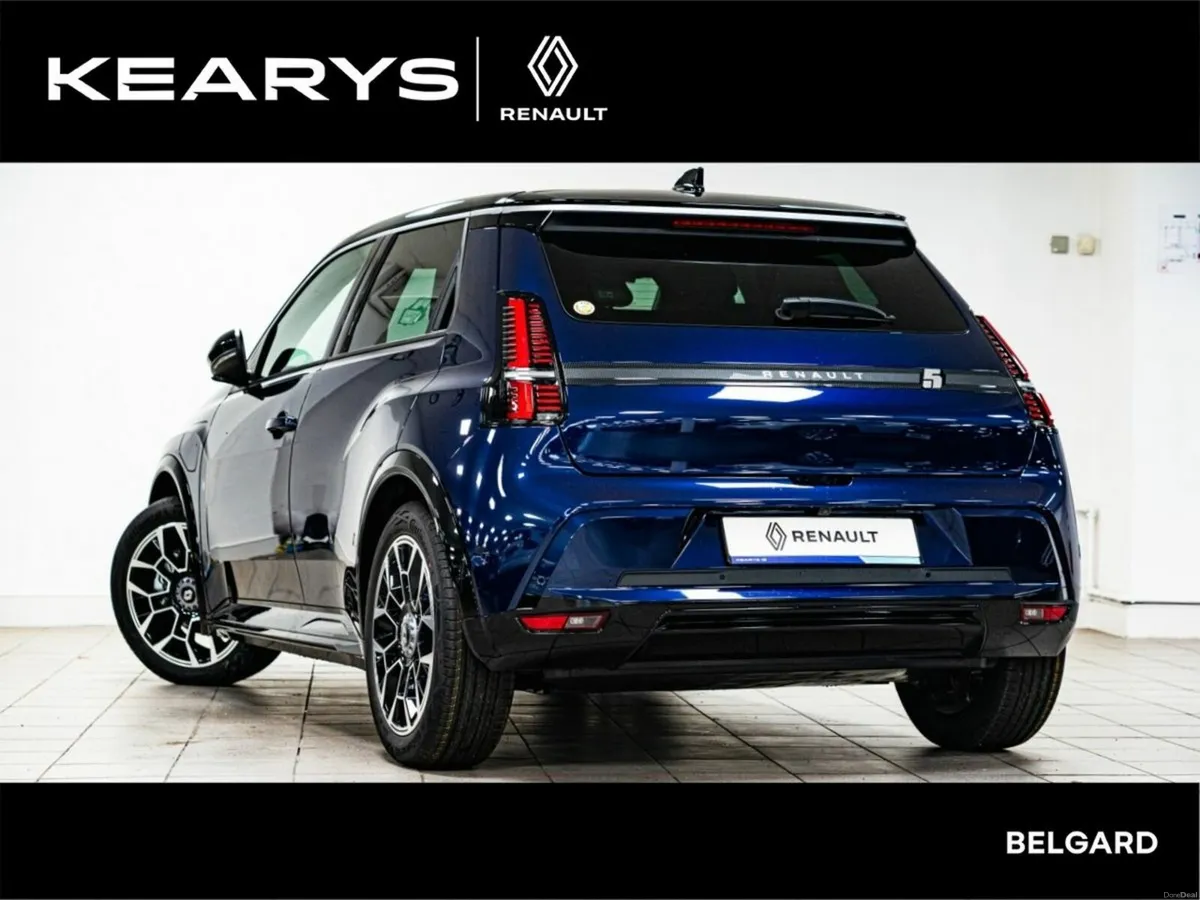 Renault 5 Order your 261 Roland Garros R5 today! * - Image 2