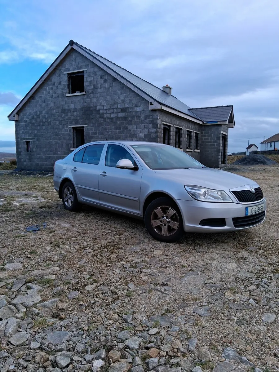 Skoda Octavia 2010 - Image 4
