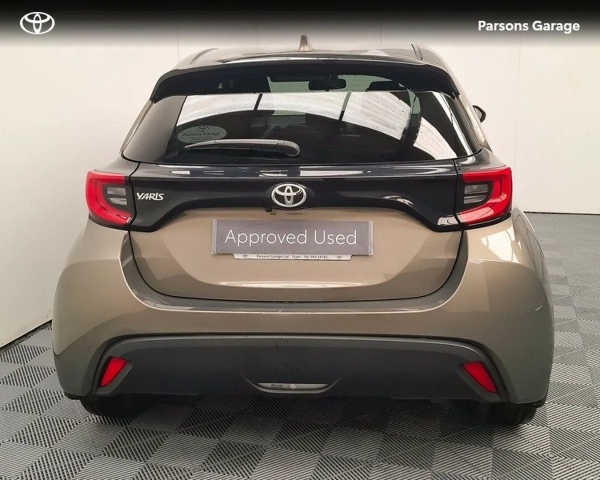 Toyota Yaris 1.5 - Image 4